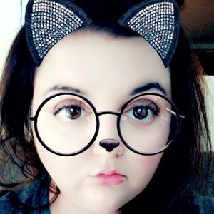 Meet your Posher, Kacey